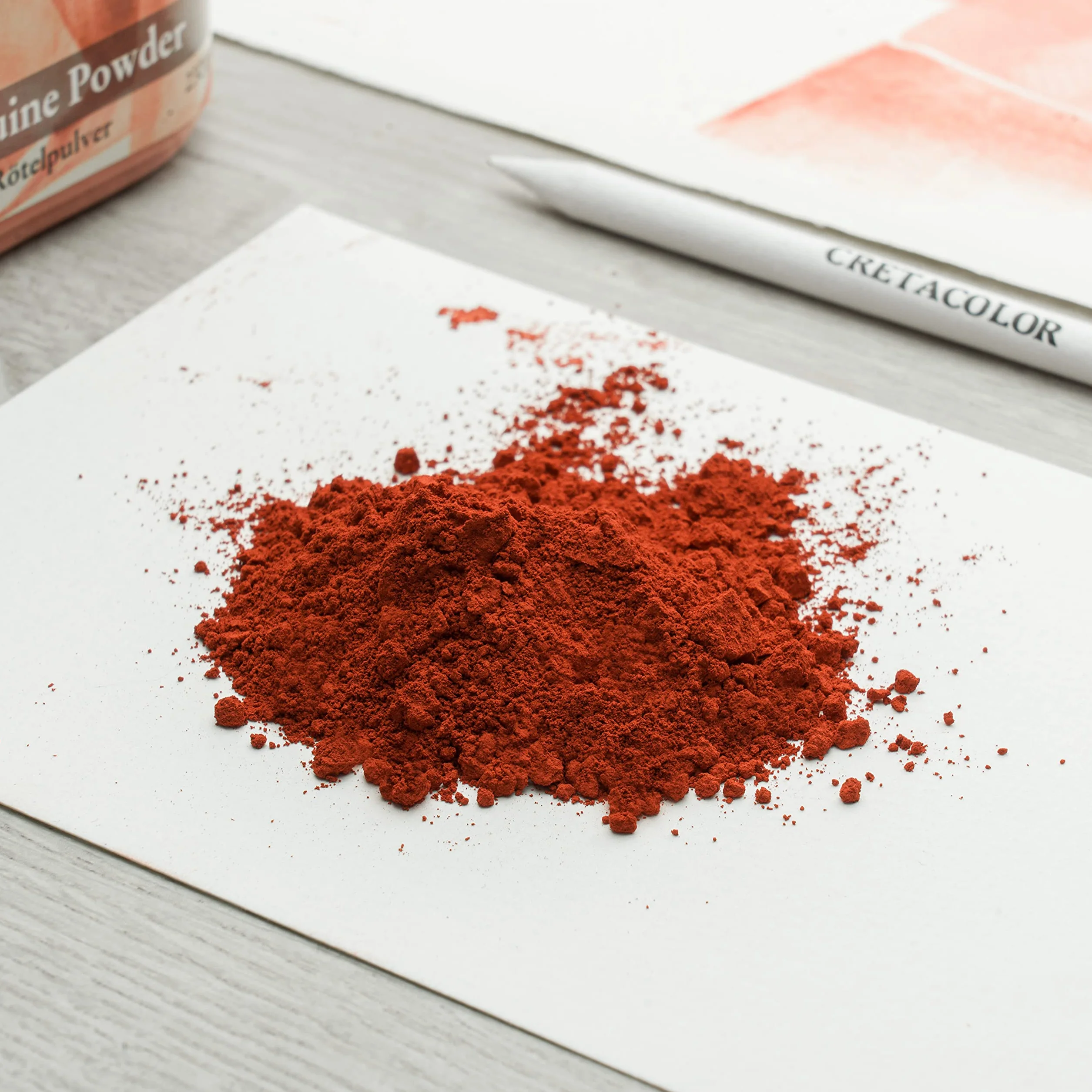 CRETACOLOR Poudre pour artistes en boîte plastique, poudre à rougir (230 g), pour dessiner sur de grandes surfaces, peut également être utilisée avec de l'eau et des crayons,
