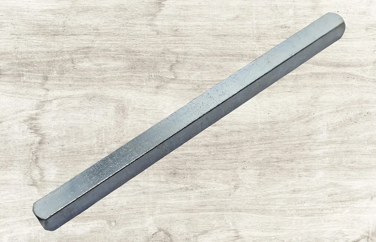 Universal Hardware 5 mm x 150 mm Barre d'axe de poignée de porte – Tige de rechange carrée unie en acier massif pour salle de bain, UPVC, bois et composite Poignées de porte et de fenêtre